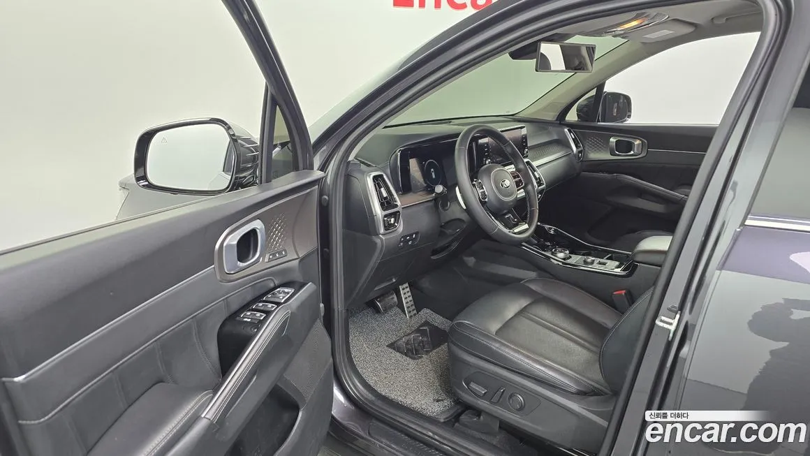 Kia Sorento — фото 10