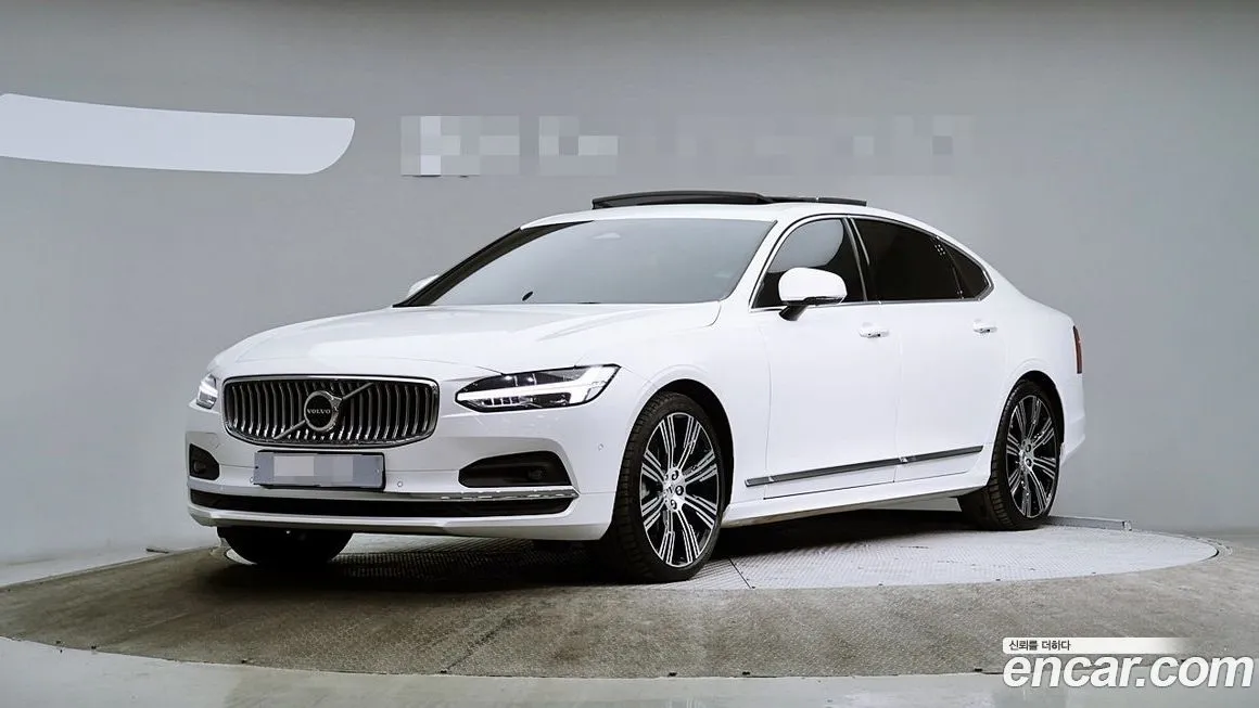 Volvo S90 — фото 1