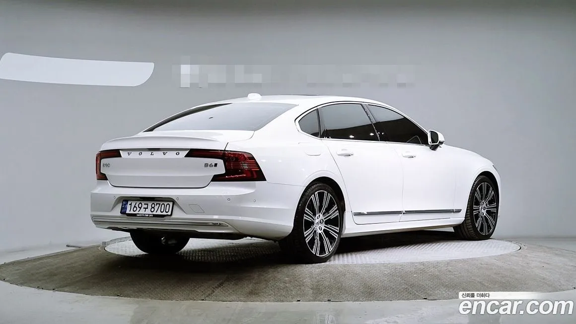 Volvo S90 — фото 5
