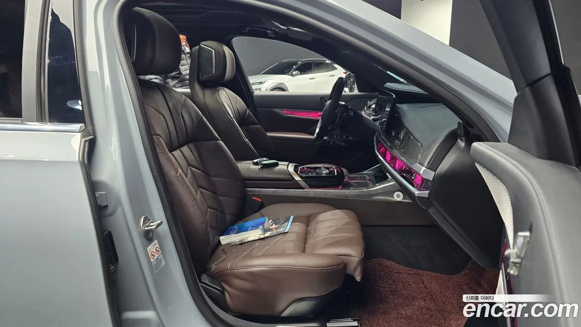 BMW 7-Series 2023 из KR, фото 4