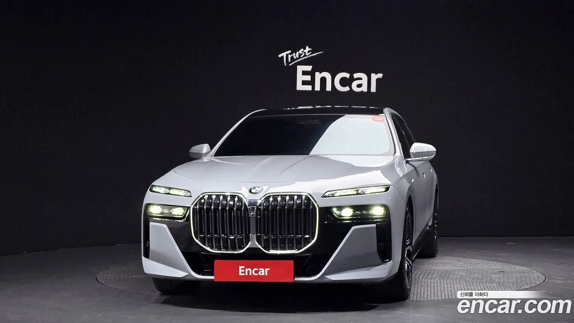 BMW 7-Series 2023 из KR, фото 3
