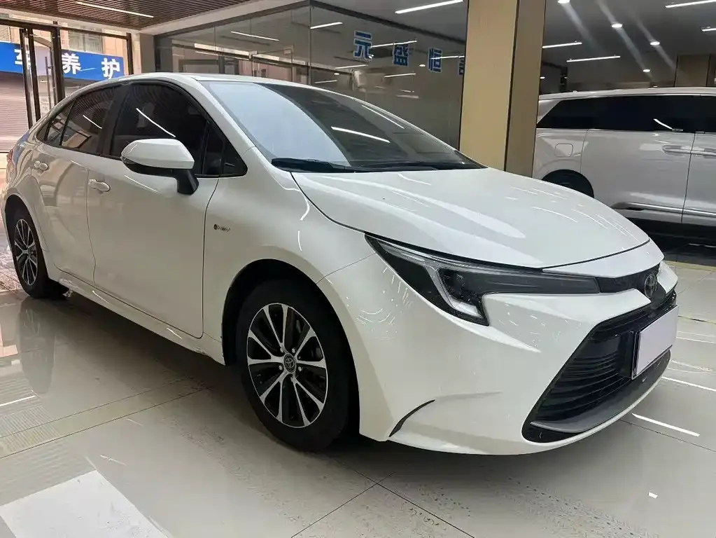 Toyota Levin 2024 из CN, фото 5