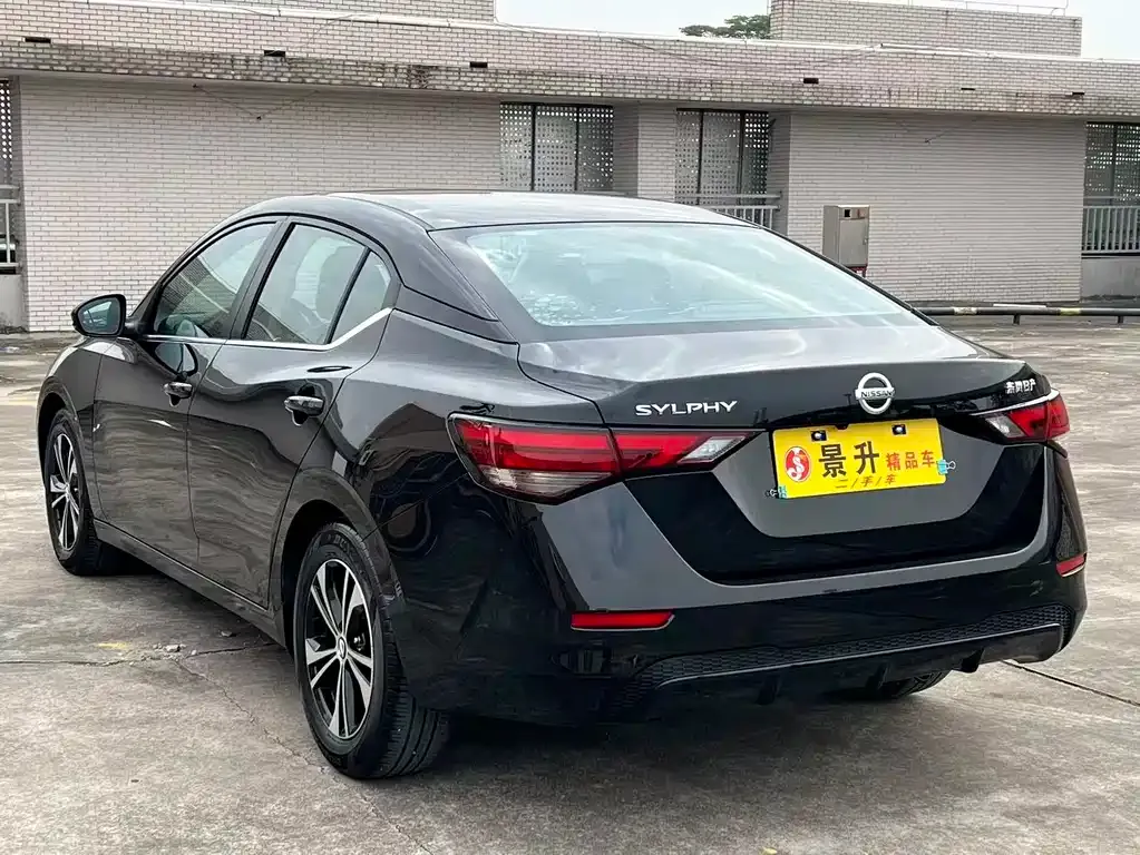 Nissan Sylphy 2022 из CN, фото 2