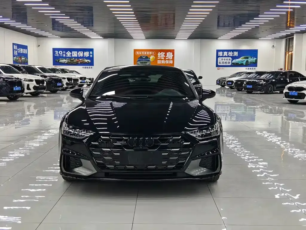 Audi A7L 2025 из CN, фото 4