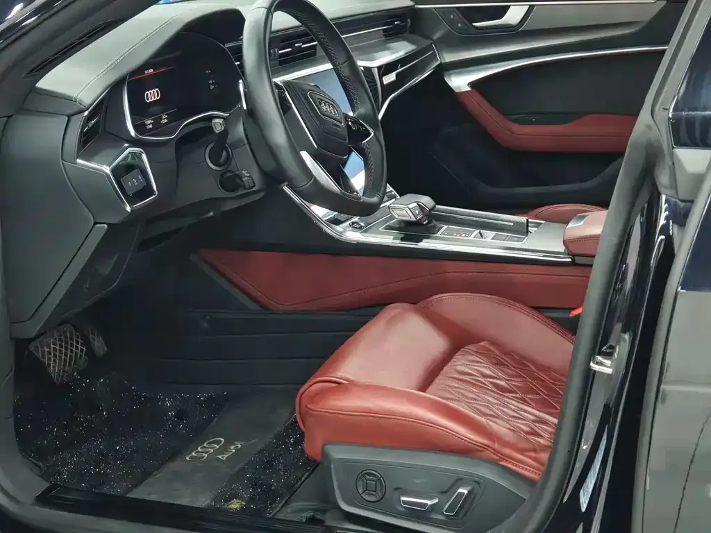 Audi A7L 2025 из CN, фото 8