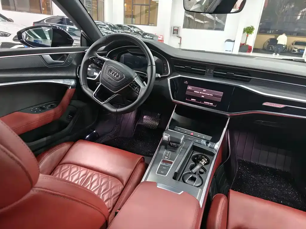 Audi A7L 2025 из CN, фото 3