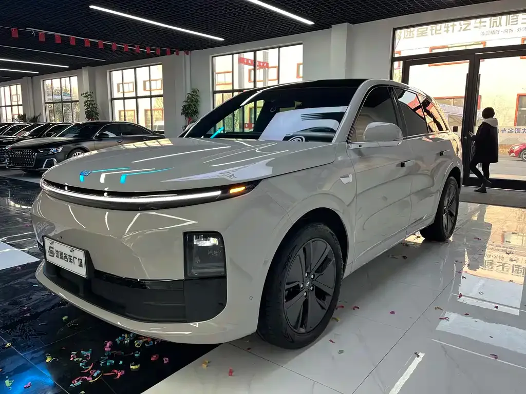 Li Auto L6 2024 из CN, фото 1