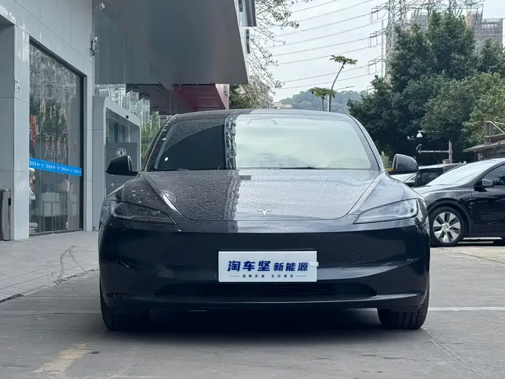 Tesla Model 3 2025 из CN, фото 7