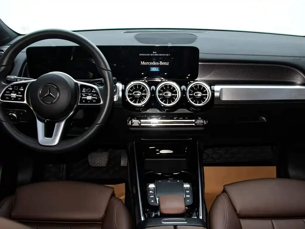 Mercedes-Benz GLB 2023 из CN, фото 7