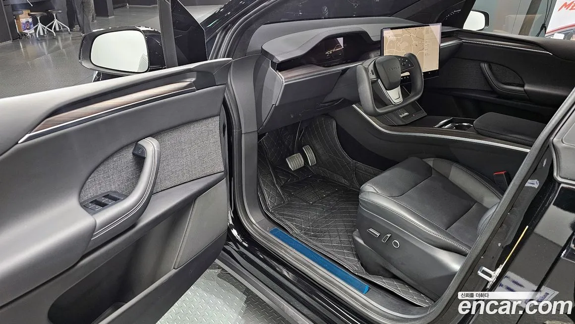 Tesla Model X 2023 из KR, фото 10