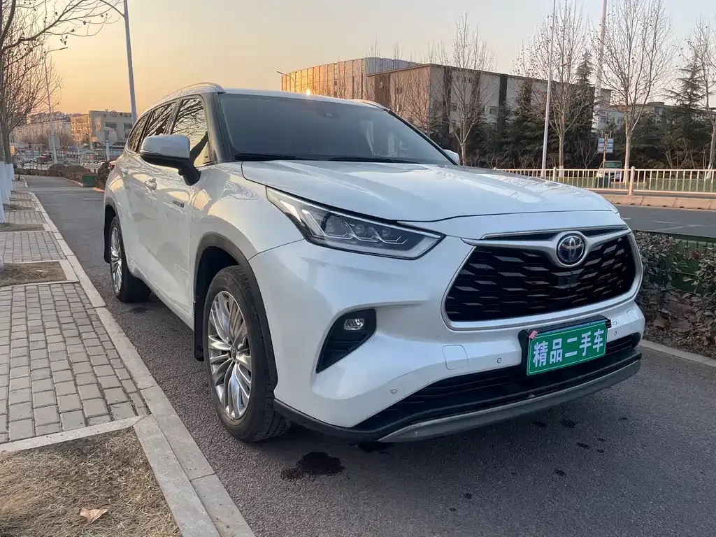 Toyota Highlander 2022 из CN, фото 8
