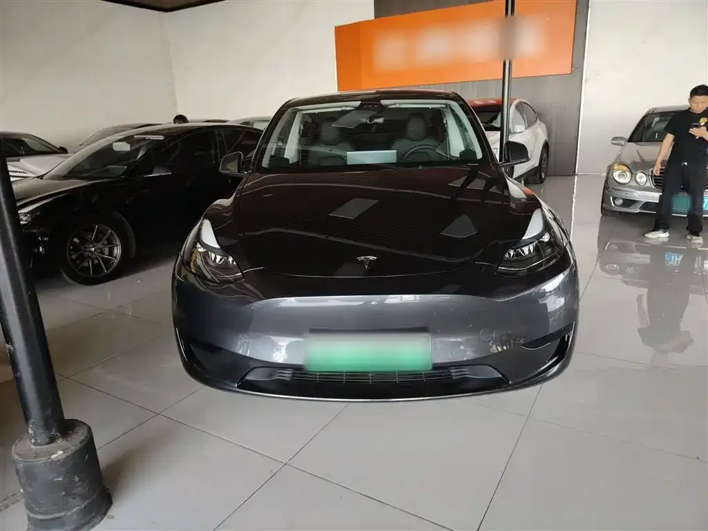Tesla Model Y 2024 из CN, фото 7