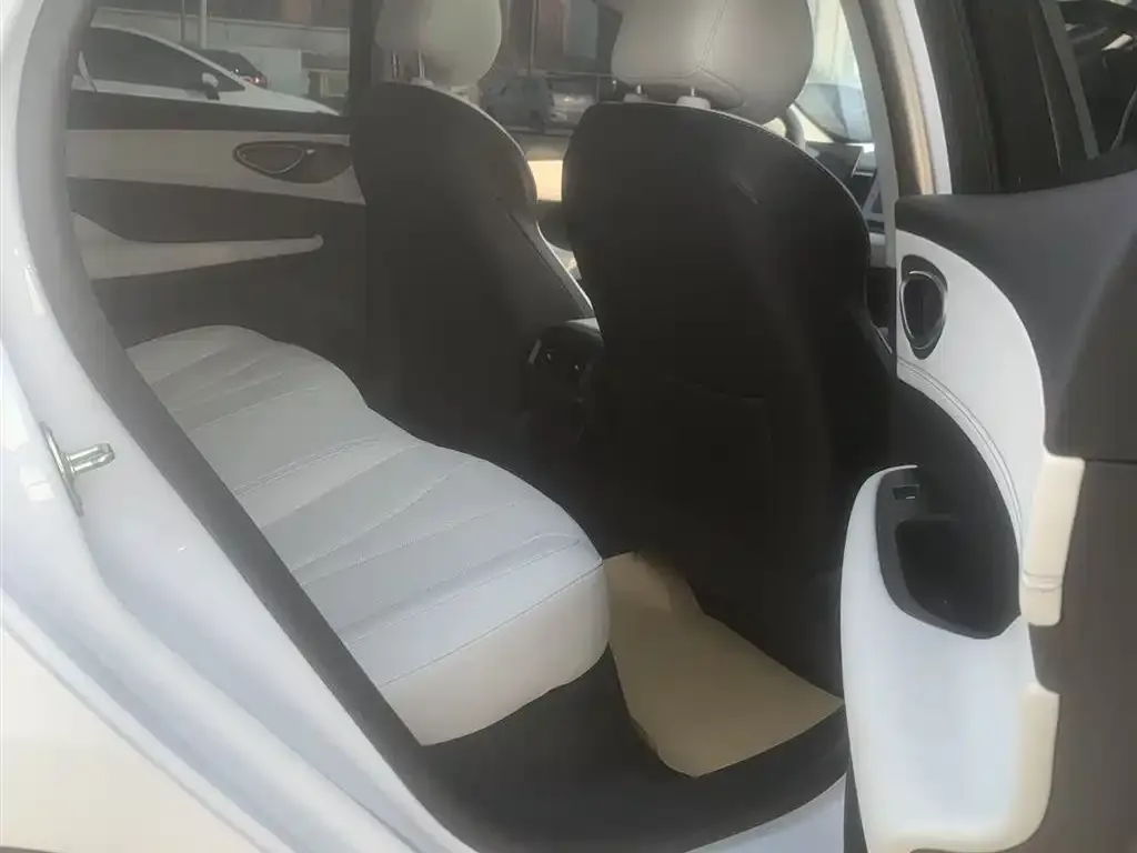 BYD Seal 05 DM-i 2025 из CN, фото 8