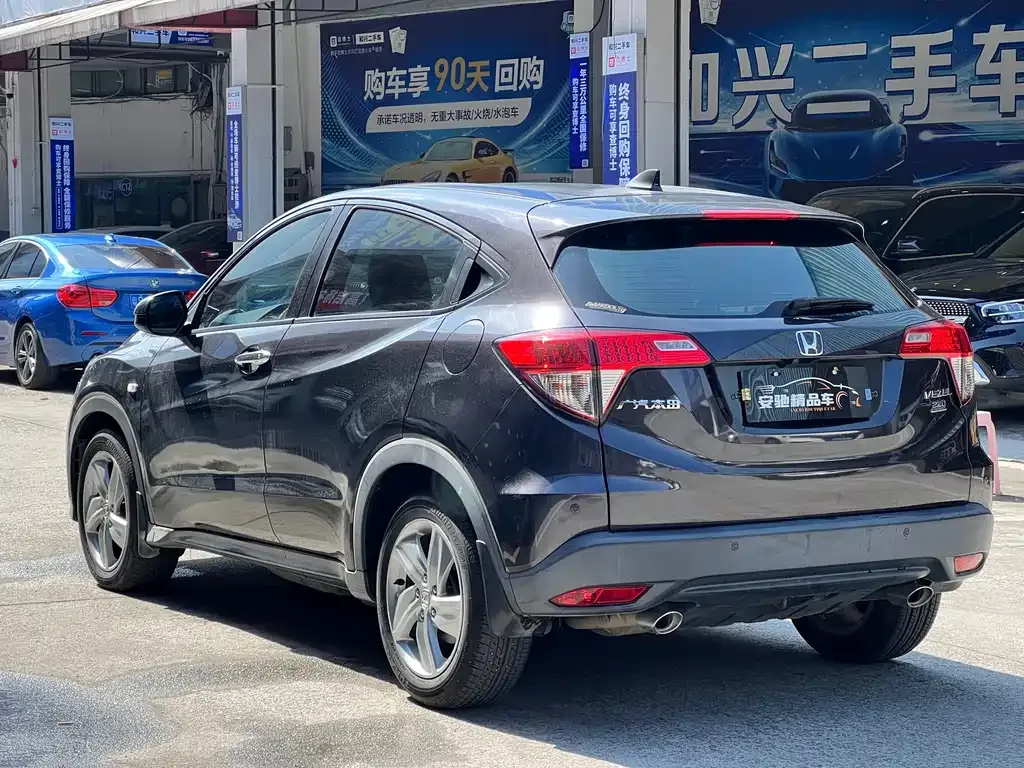 Honda Vezel — фото 6
