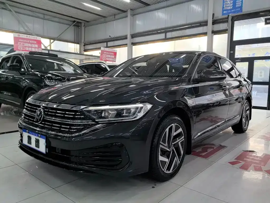 Volkswagen Sagitar 2023 из CN, фото 1