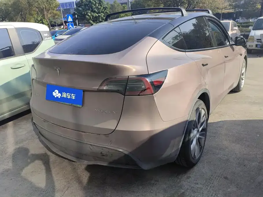 Tesla Model Y 2023 из CN, фото 4
