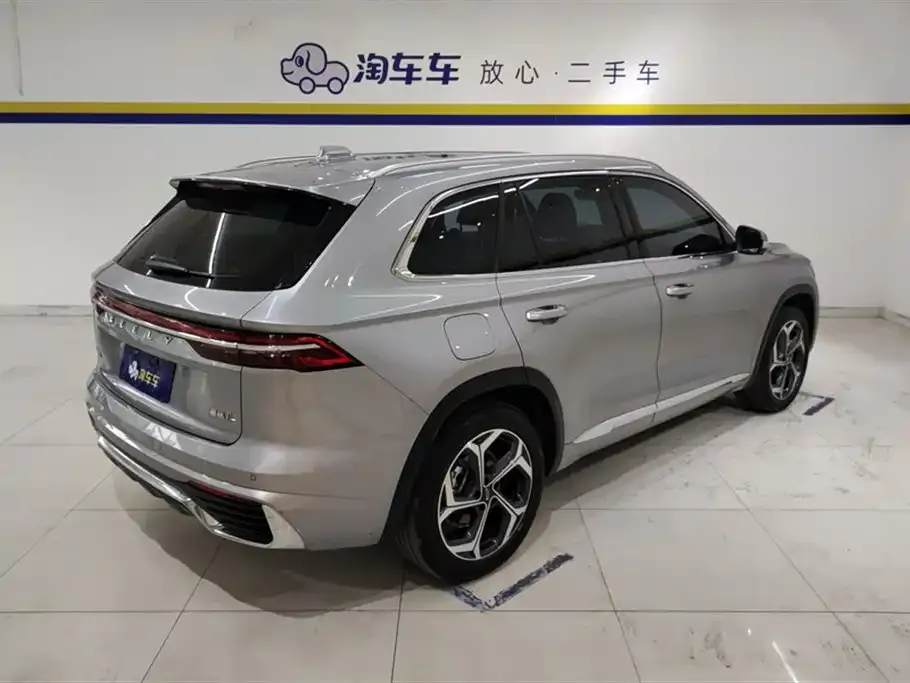Geely Xingyue L — фото 6