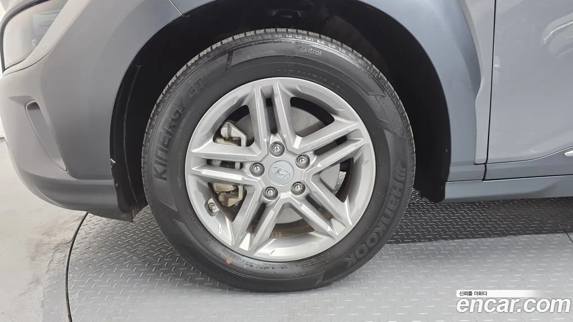 Hyundai Kona 2023 из KR, фото 7