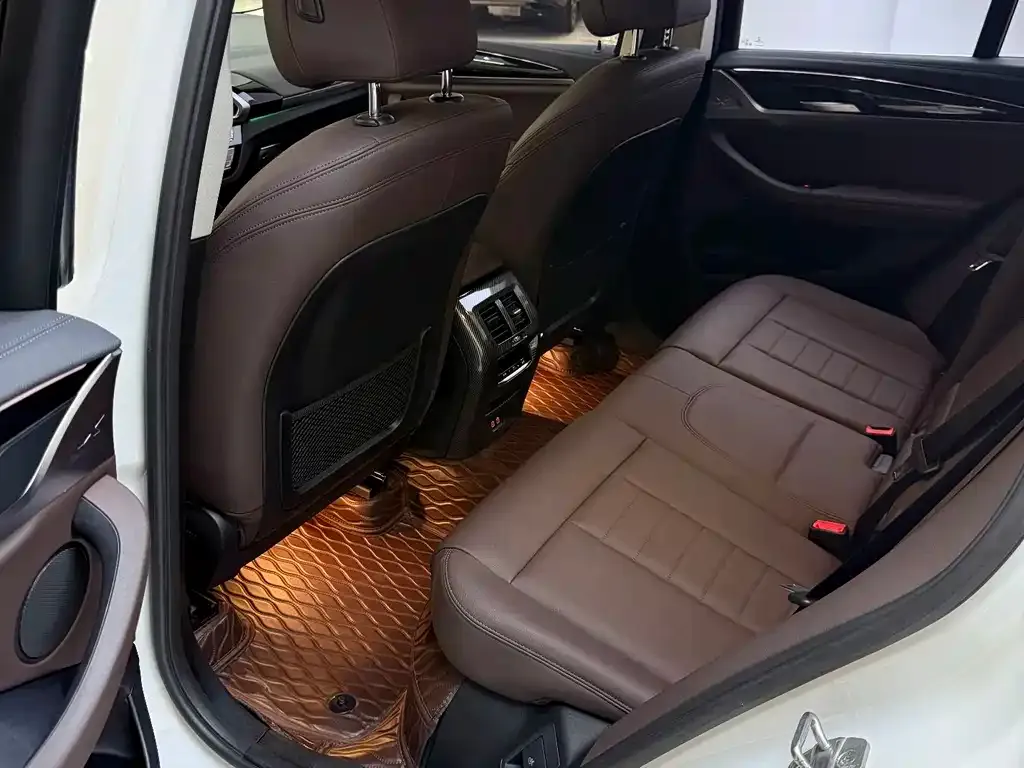 BMW X3 2021 из CN, фото 4