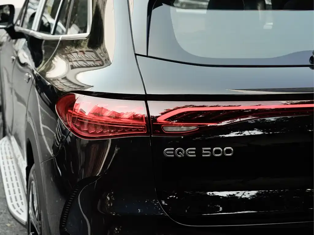 Mercedes-Benz EQE SUV 2026 из CN, фото 2