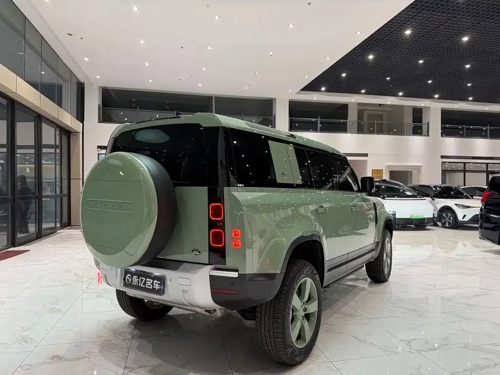 Land Rover Defender 2023 из CN, фото 6