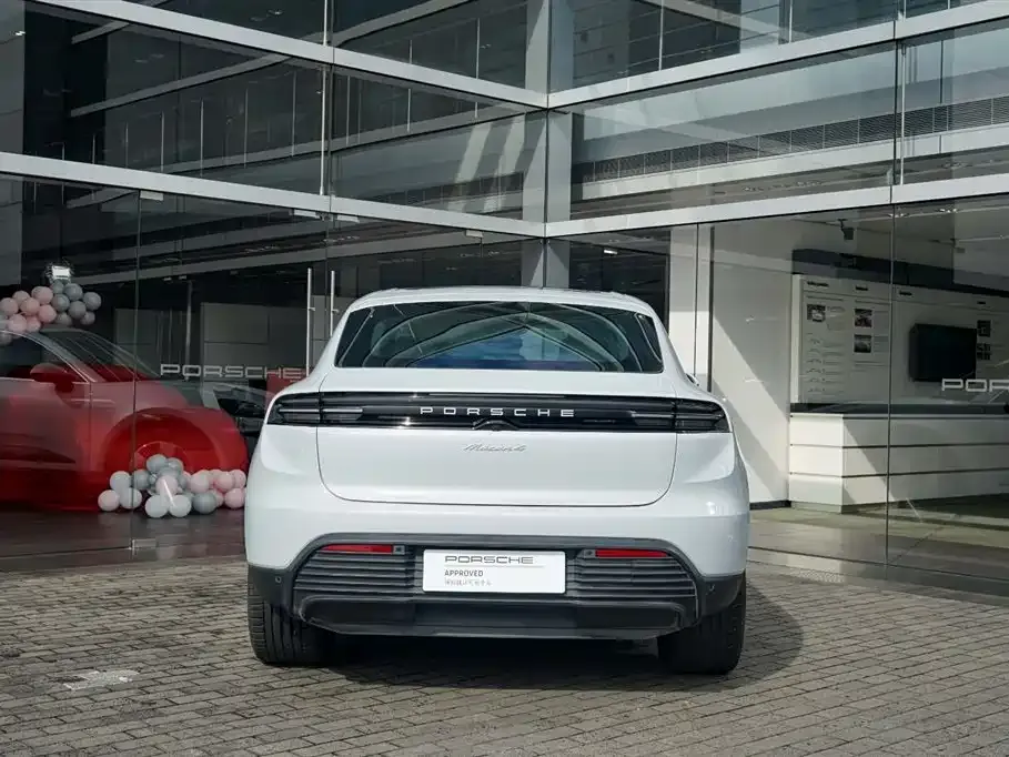 Porsche Macan EV 2024 из CN, фото 8
