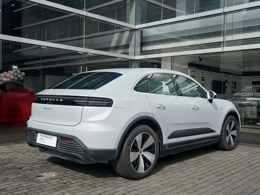 Porsche Macan EV 2024 из CN, фото 3