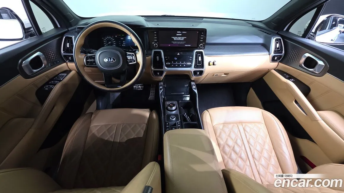 Kia Sorento — фото 10