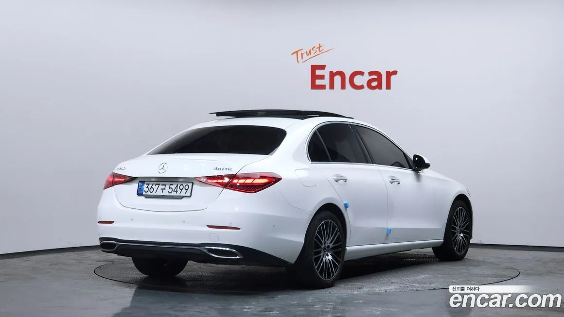 Mercedes-Benz C-Class 2022 из KR, фото 2