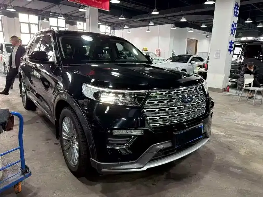 Ford Explorer 2021 из CN, фото 6