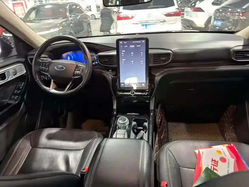 Ford Explorer 2021 из CN, фото 3