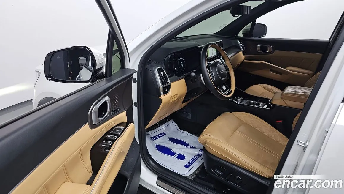Kia Sorento — фото 9