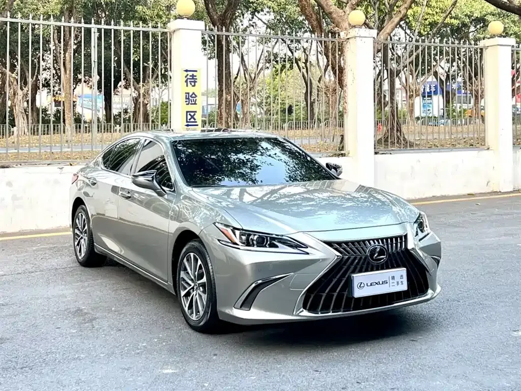 Lexus ES 2024 из CN, фото 9