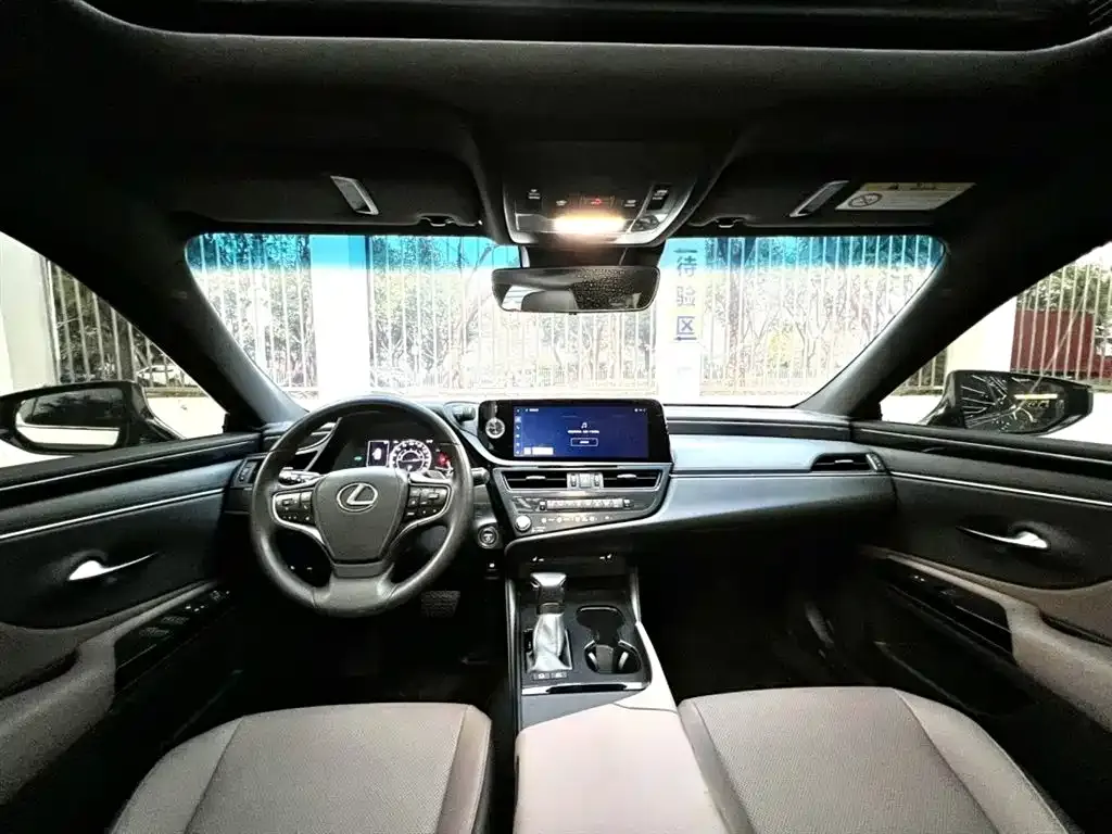 Lexus ES 2024 из CN, фото 5