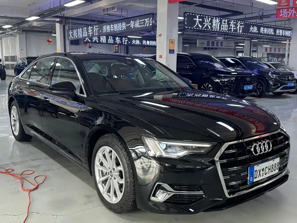 Audi A6L 2021 из CN, фото 9