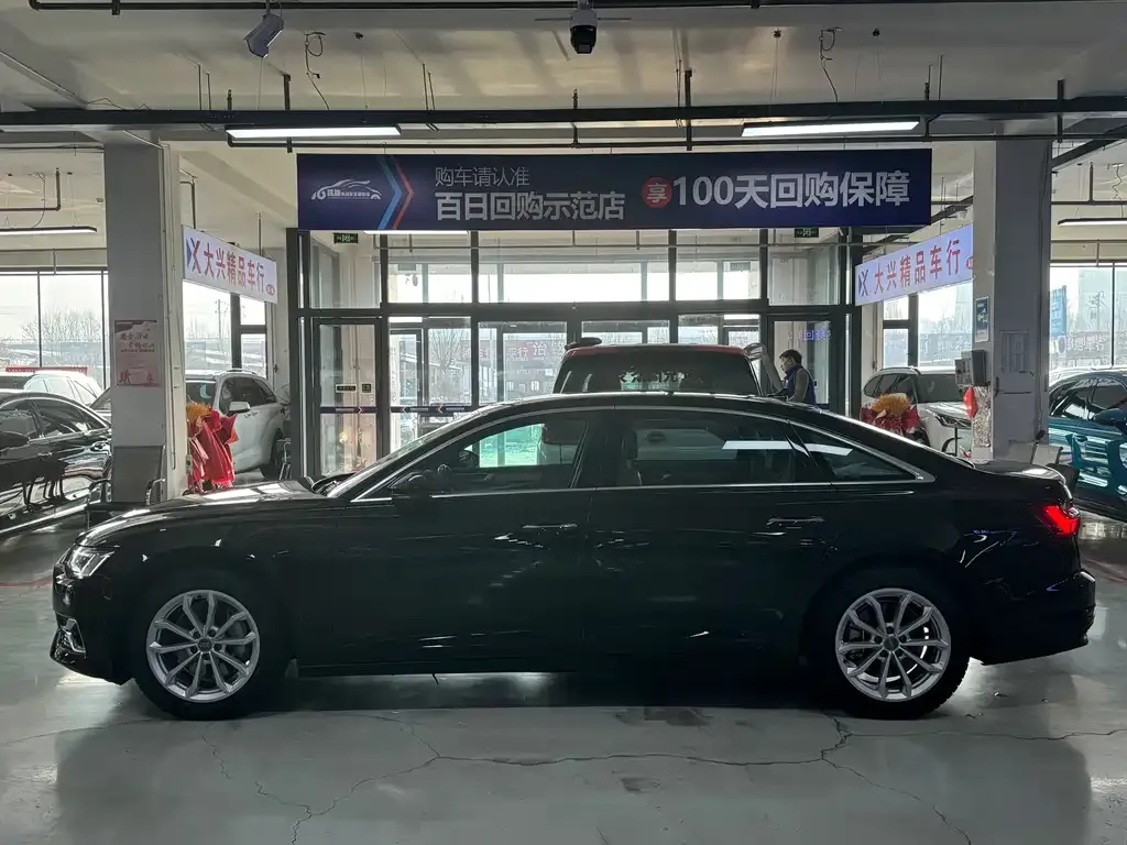 Audi A6L 2021 из CN, фото 3
