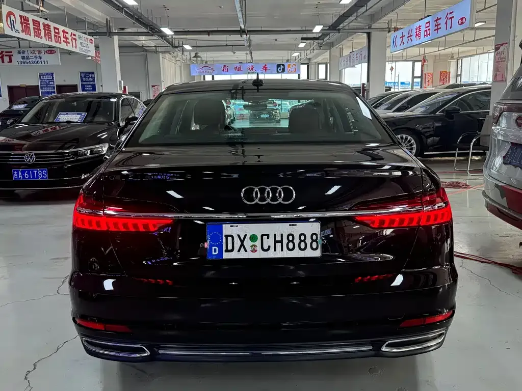 Audi A6L 2021 из CN, фото 8
