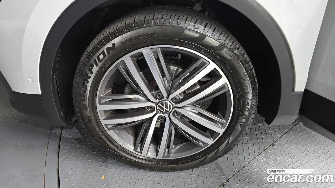Volkswagen Tiguan 2022 из KR, фото 6