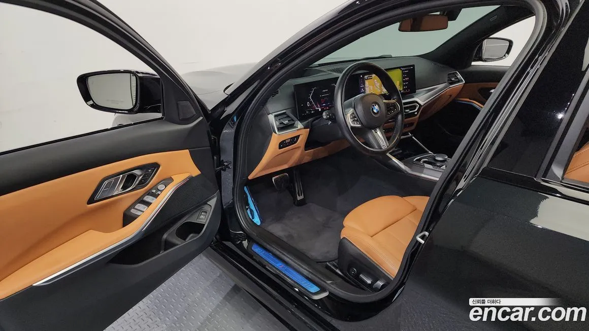 BMW 3-Series 2023 из KR, фото 5