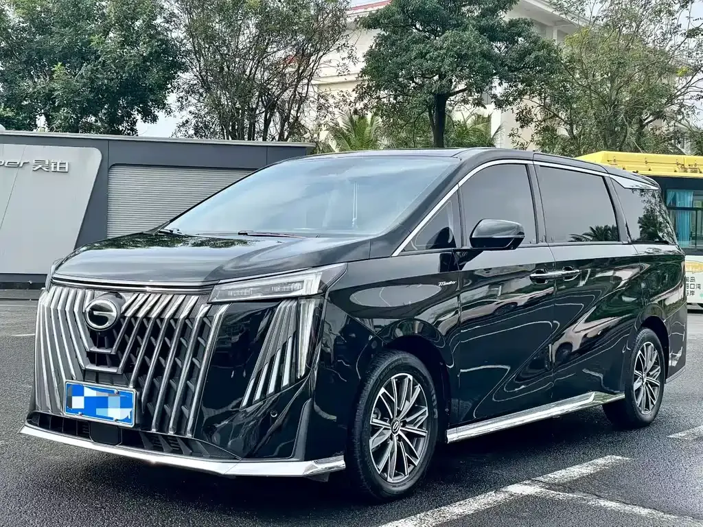 GAC Motor Trumpchi M8 — фото 10