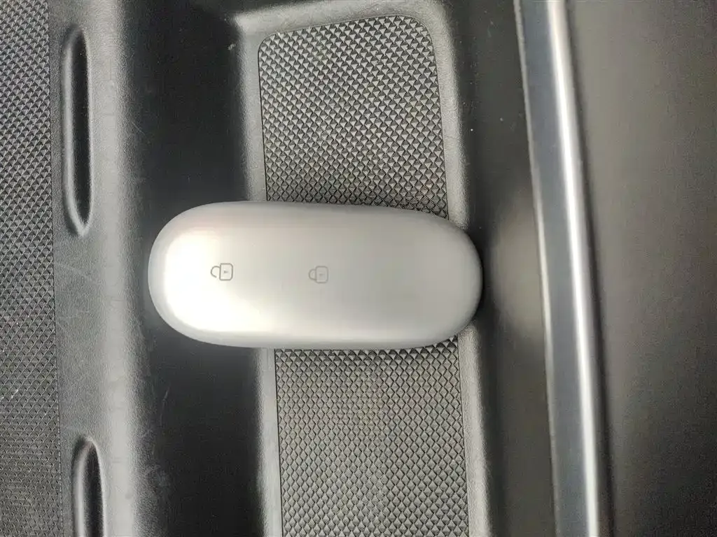 Li Auto L8 2023 из CN, фото 9