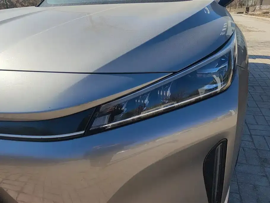 Roewe D5X DMH 2024 из CN, фото 2