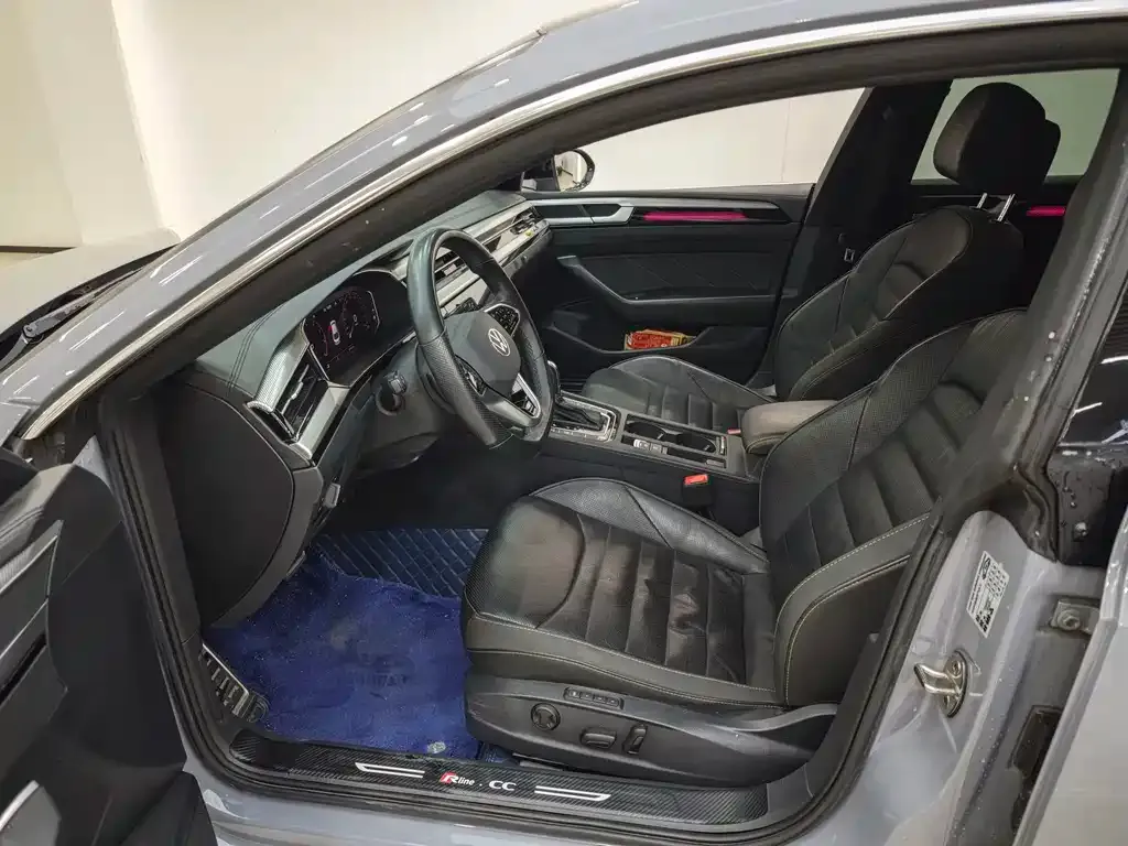 Volkswagen CC 2023 из CN, фото 3