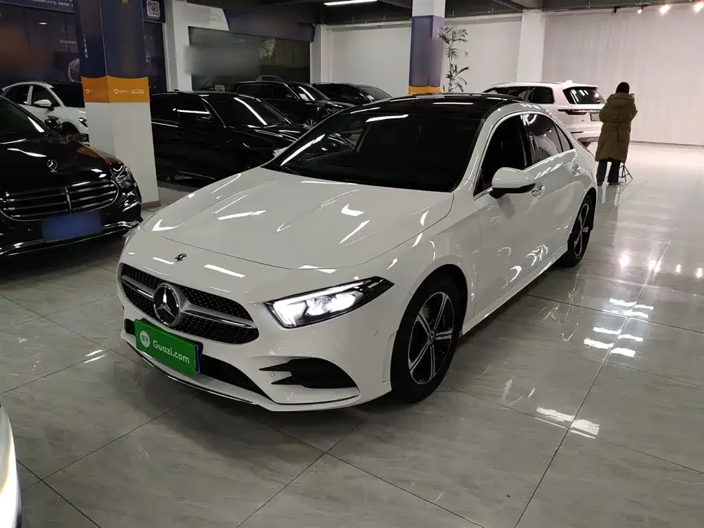 Mercedes-Benz A-Class 2023 из CN, фото 2
