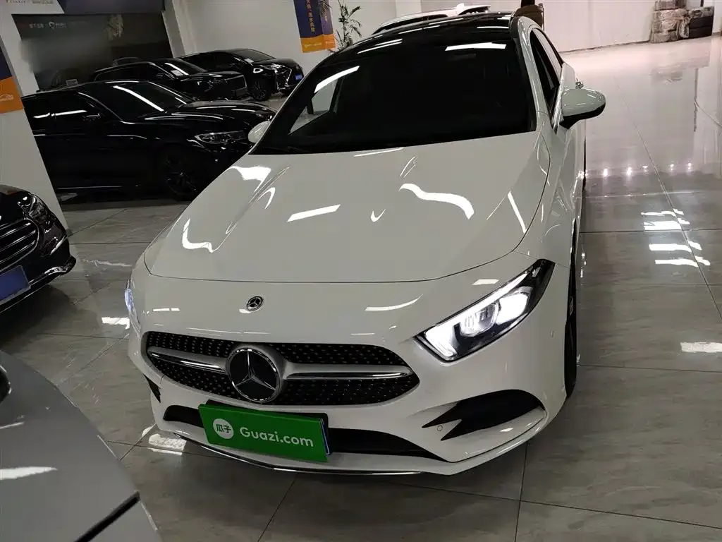 Mercedes-Benz A-Class 2023 из CN, фото 7