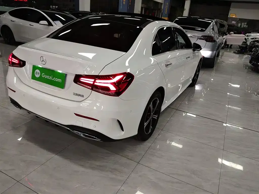 Mercedes-Benz A-Class 2023 из CN, фото 8