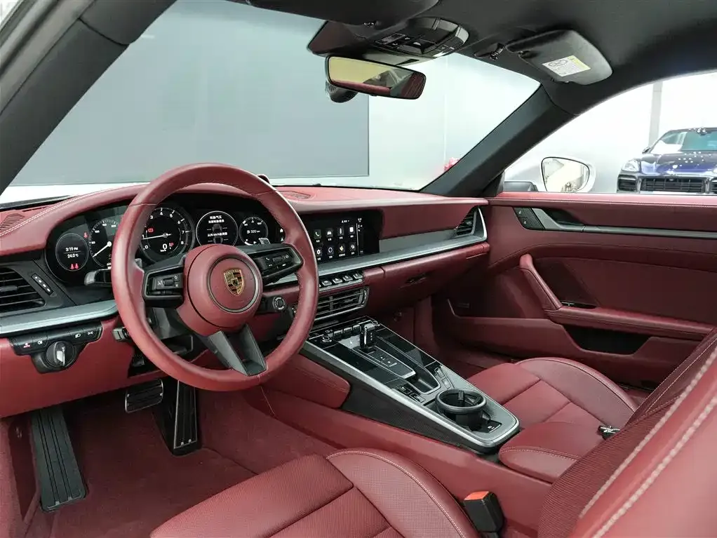 Porsche 911 2023 из CN, фото 6