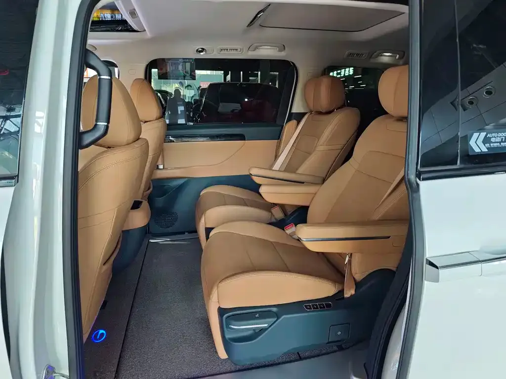 GAC Motor Trumpchi E8 2025 из CN, фото 5