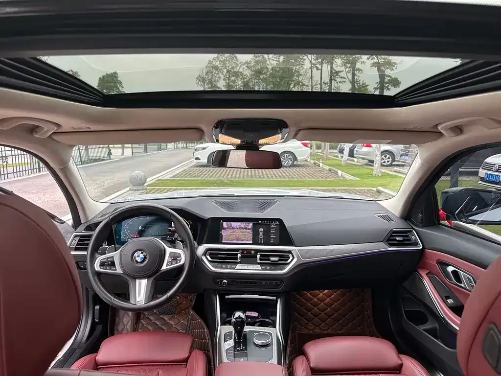 BMW 3 Series 2022 из CN, фото 6
