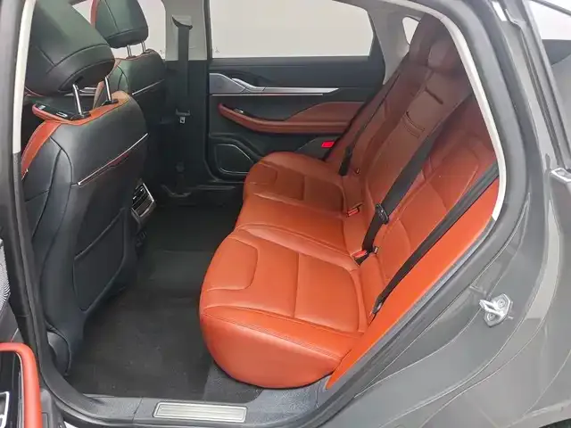 Lincoln Z 2023 из CN, фото 9